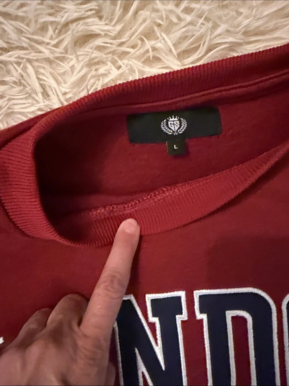 London England Logo Crewneck Sweater - Red